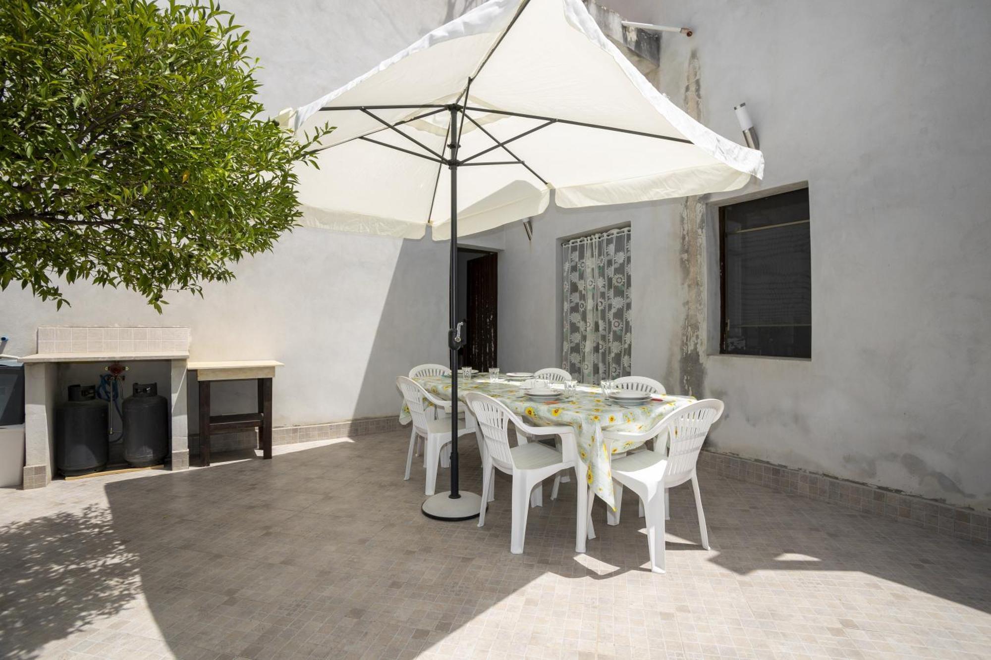 Vakantiehuis La Casuzza Di Sara Capri Leone