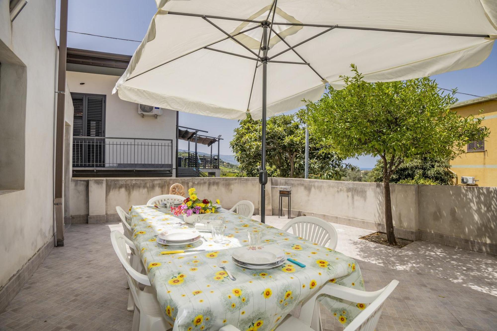 La Casuzza Di Sara Vakantiehuis *